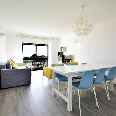 Sunset Sea View 2 Bedroom Vd Apartment